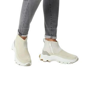 Sorel Women's Cream and White Sneakers